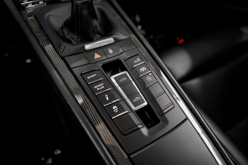 2015 Porsche 991 Targa 4 & 4S - Image 17 of 31