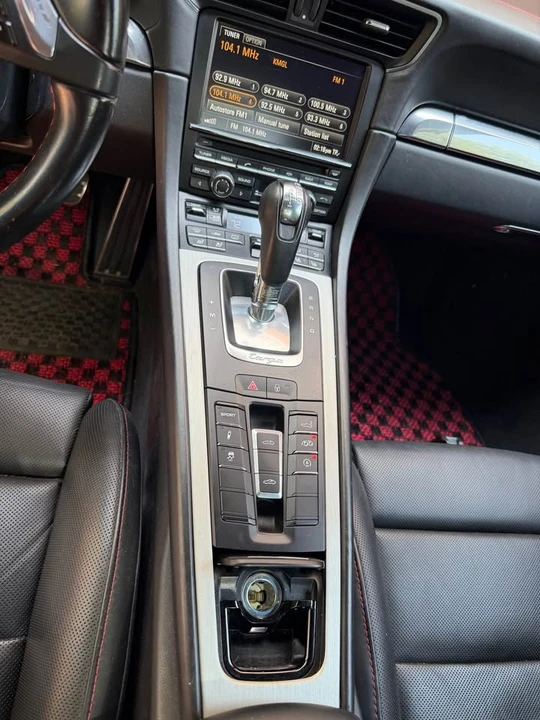 2015 Porsche 991 Targa 4 & 4S - Image 10 of 20