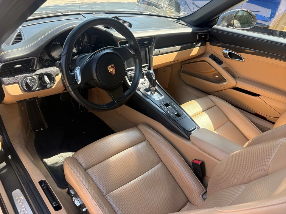2015 Porsche 991 Targa 4 & 4S - Image 7 of 8
