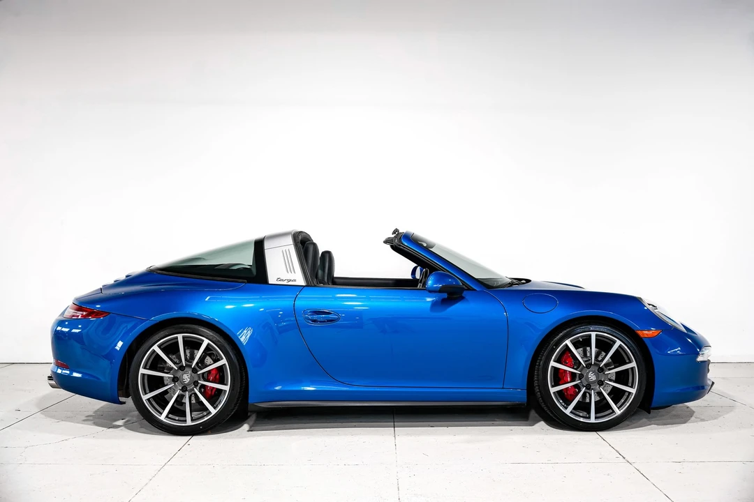 2015 Porsche 991 Targa 4 & 4S - Image 2 of 21