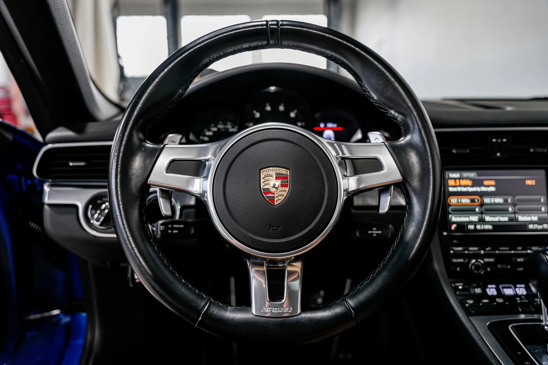 2015 Porsche 991 Targa 4 & 4S - Image 10 of 12