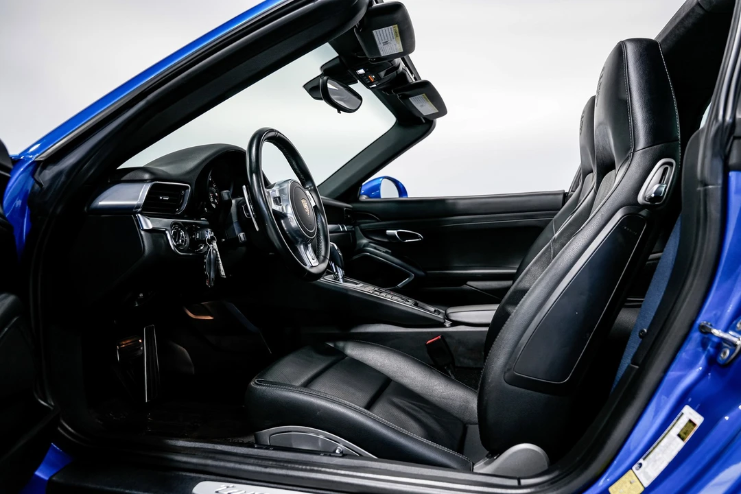 2015 Porsche 991 Targa 4 & 4S - Image 18 of 21