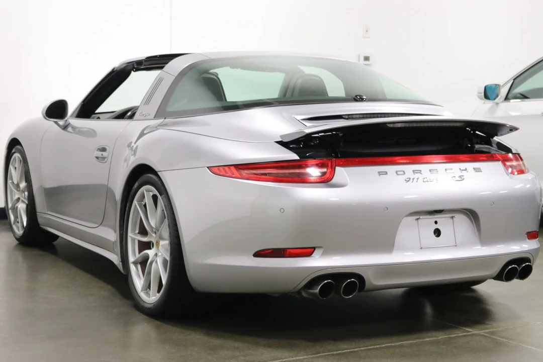 2015 Porsche 991 Targa 4 & 4S - Image 8 of 12
