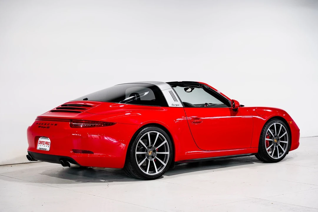 2015 Porsche 991 Targa 4 & 4S - Image 3 of 31