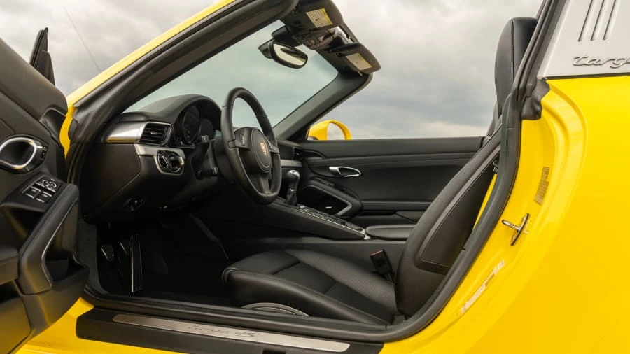 2015 Porsche 991 Targa 4 & 4S - Image 4 of 31