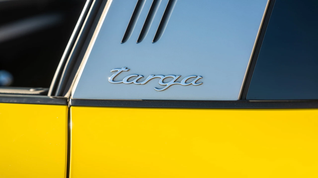 2015 Porsche 991 Targa 4 & 4S - Image 9 of 31