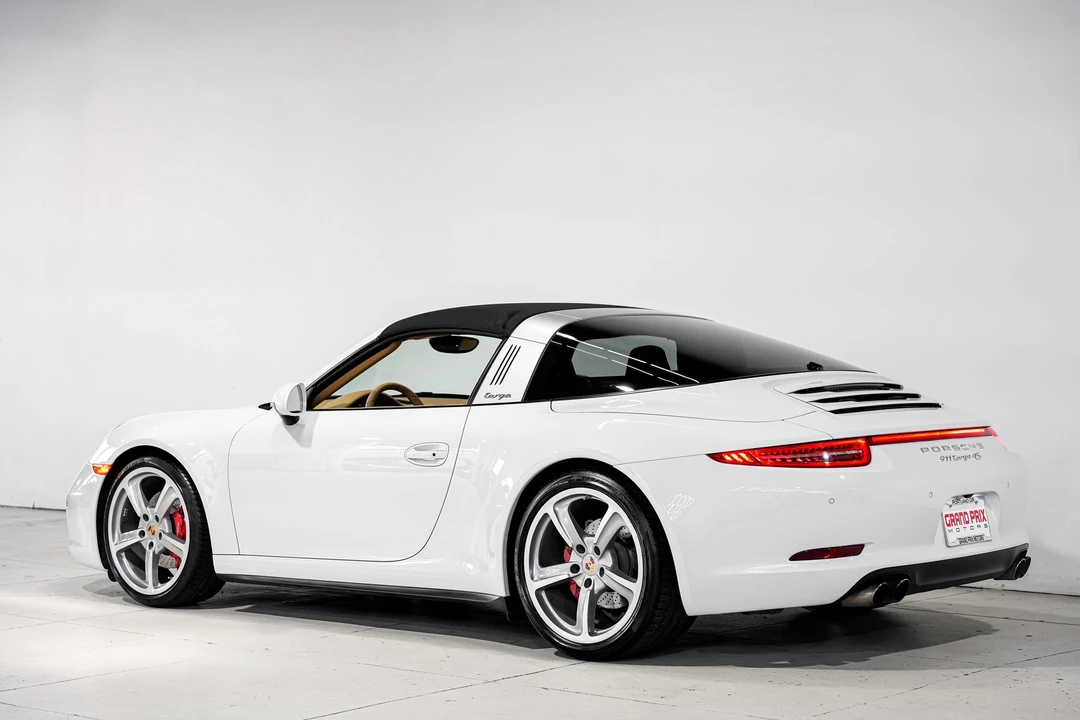 2015 Porsche 991 Targa 4 & 4S - Image 8 of 12