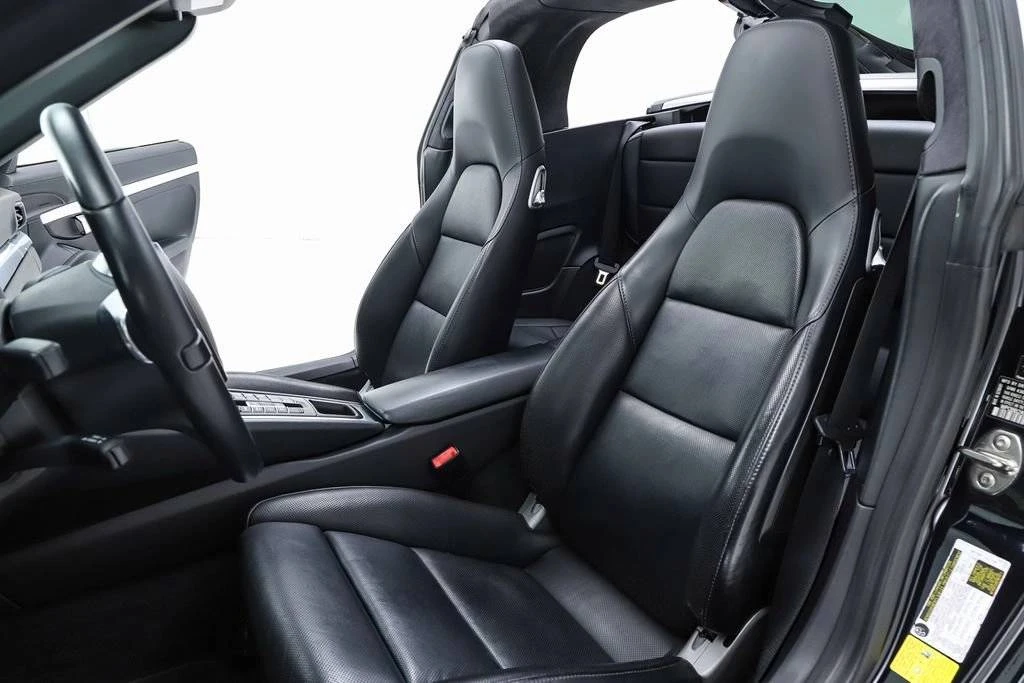 2015 Porsche 991 Targa 4 & 4S - Image 5 of 5