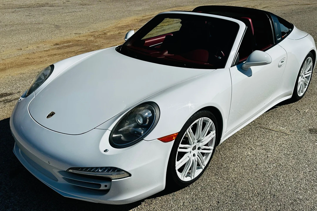2015 Porsche 991 Targa 4 & 4S - Image 3 of 31