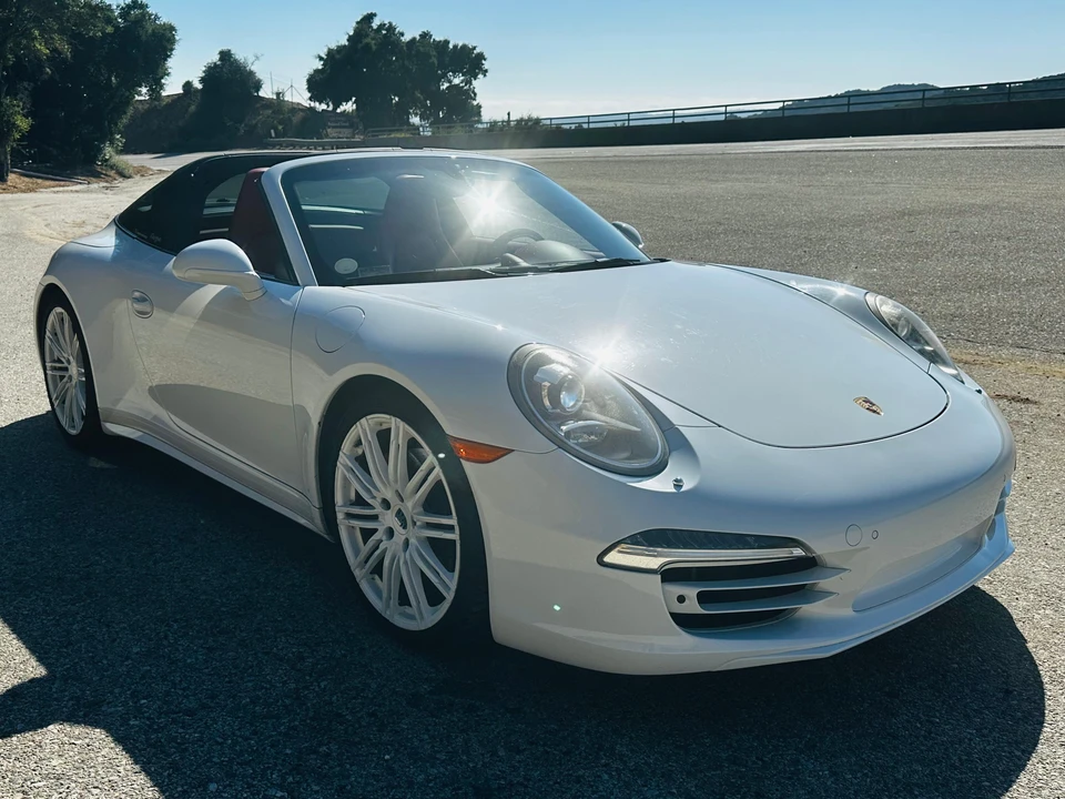 2015 Porsche 991 Targa 4 & 4S - Image 31 of 31