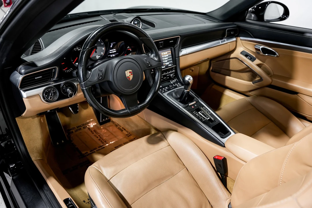 2015 Porsche 991 Targa 4 & 4S - Image 9 of 21