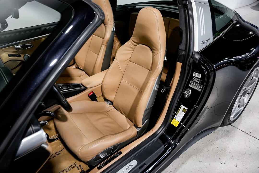 2015 Porsche 991 Targa 4 & 4S - Image 19 of 21