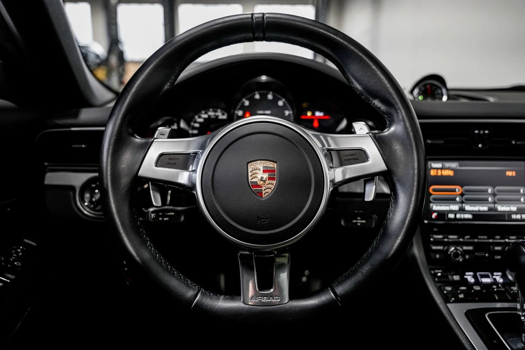 2015 Porsche 991 Targa 4 & 4S - Image 10 of 31
