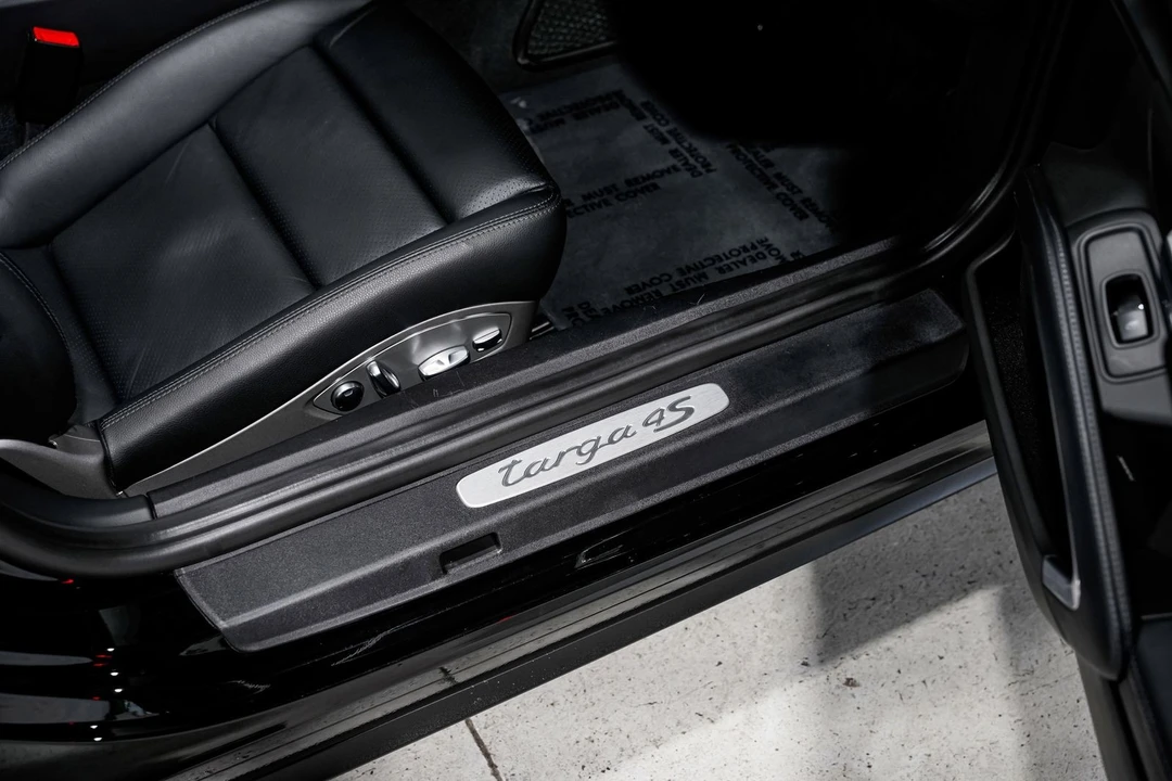 2015 Porsche 991 Targa 4 & 4S - Image 26 of 31