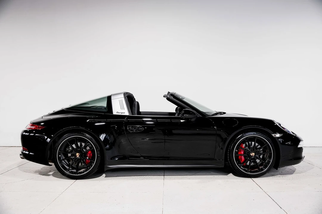 2015 Porsche 991 Targa 4 & 4S - Image 2 of 31