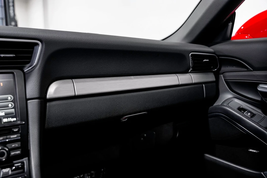 2015 Porsche 991 Targa 4 & 4S - Image 18 of 31