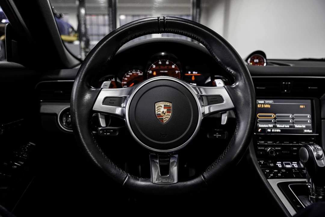 2015 Porsche 991 Targa 4 & 4S - Image 11 of 31