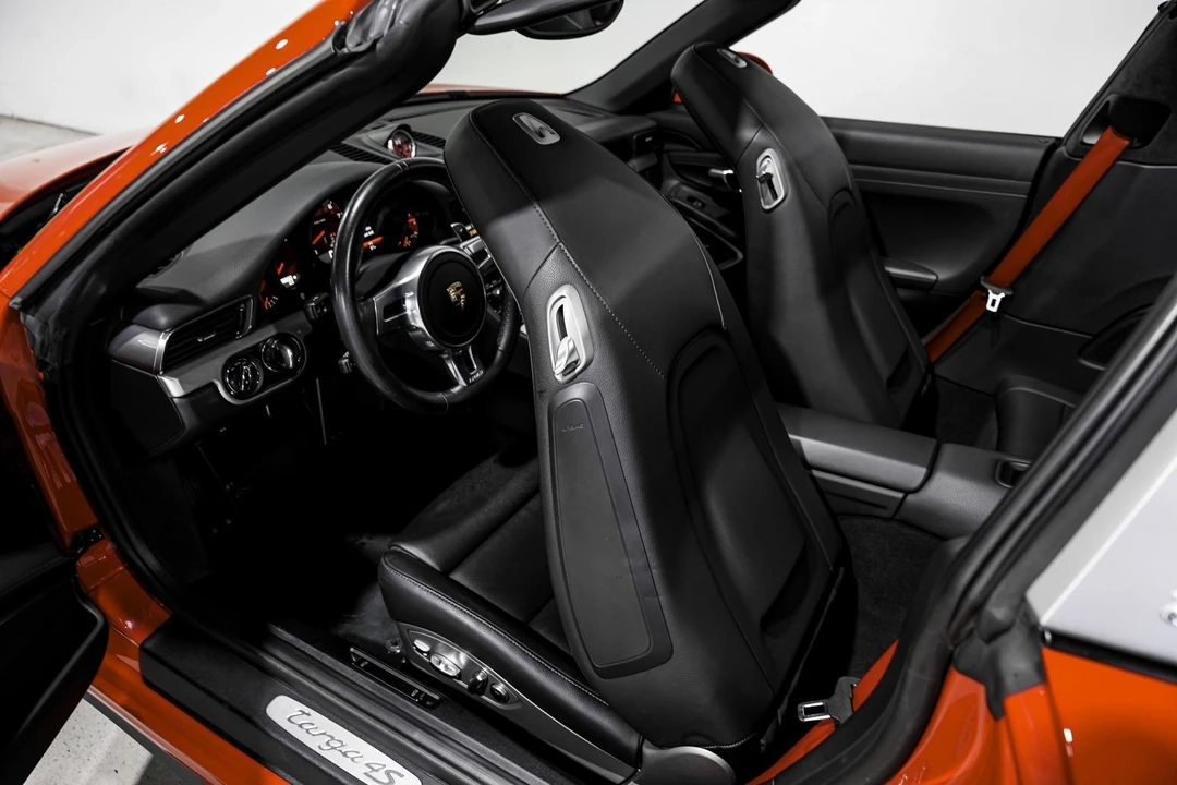 2015 Porsche 991 Targa 4 & 4S - Image 24 of 31
