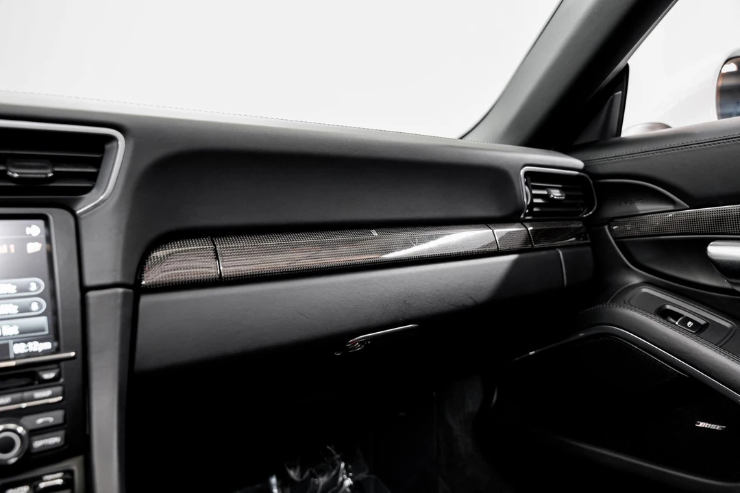 2015 Porsche 991 Targa 4 & 4S - Image 18 of 31