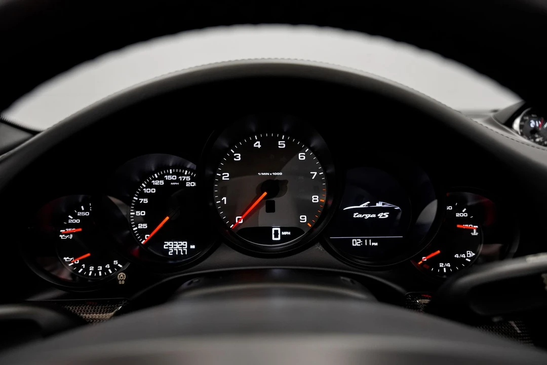 2015 Porsche 991 Targa 4 & 4S - Image 12 of 31