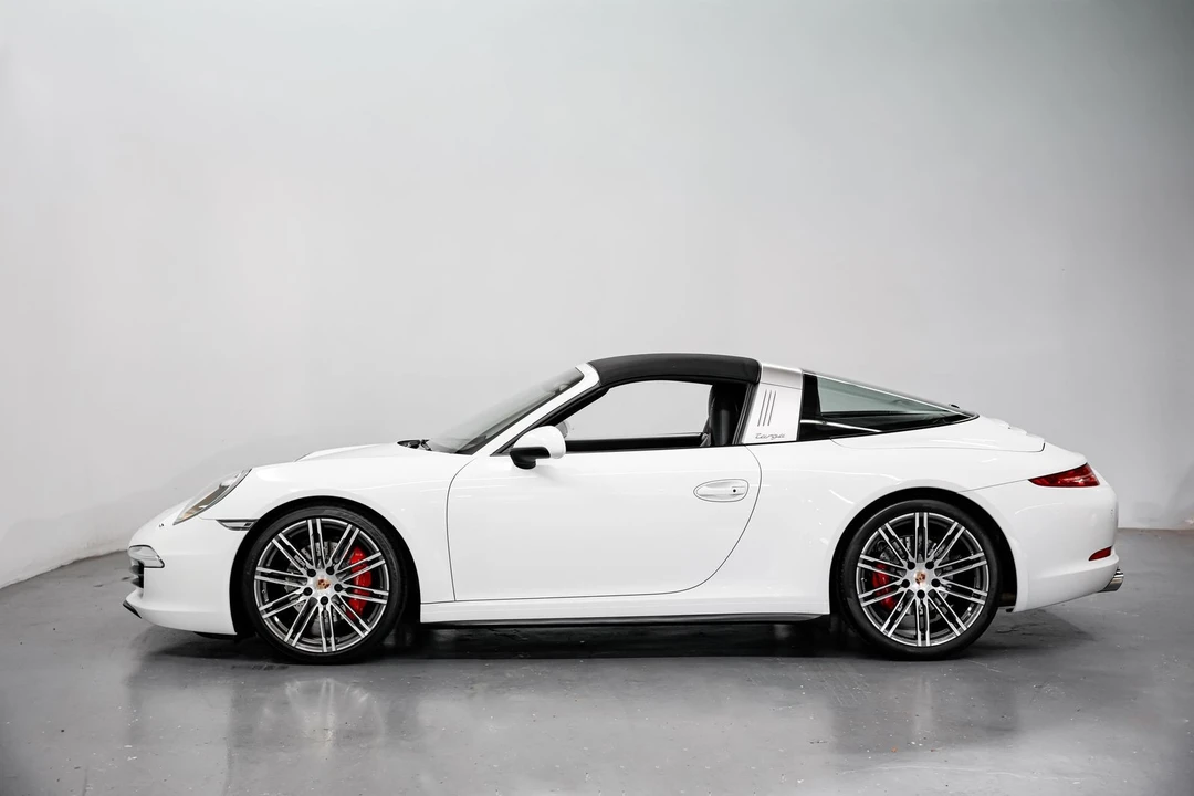 2015 Porsche 991 Targa 4 & 4S - Image 8 of 31