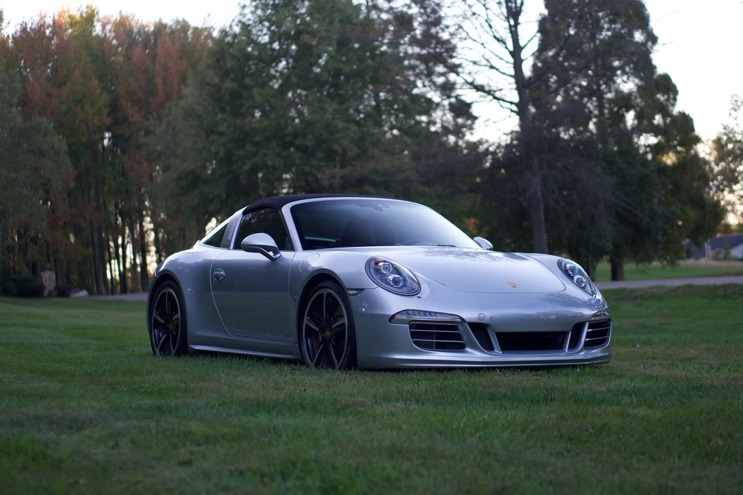 2015 Porsche 991 Targa 4 & 4S - Image 16 of 31
