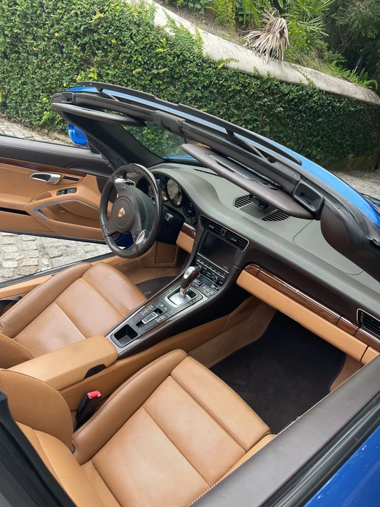 2015 Porsche 991 Targa 4 & 4S - Image 14 of 17