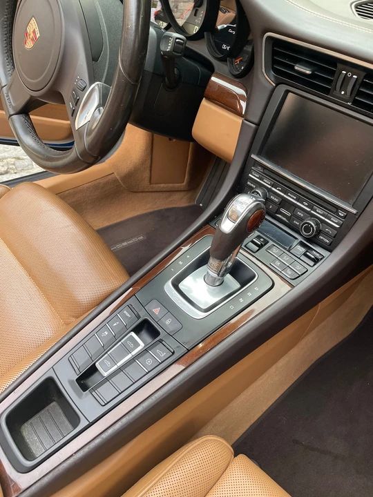 2015 Porsche 991 Targa 4 & 4S - Image 11 of 17