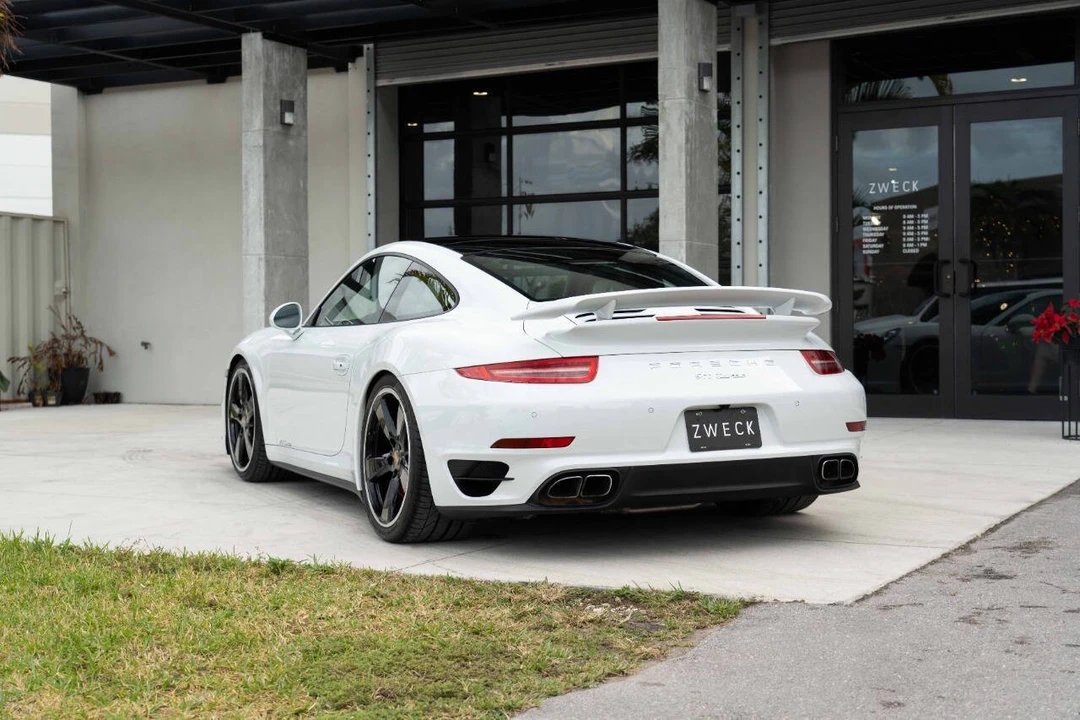 2015 Porsche 991 Turbo - Image 11 of 21