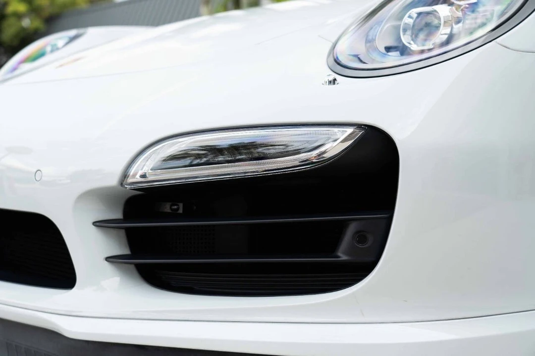 2015 Porsche 991 Turbo - Image 20 of 21
