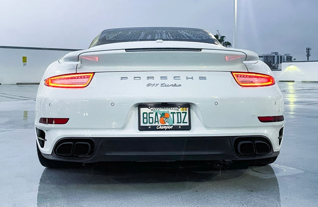 2015 Porsche 991 Turbo - Image 19 of 24