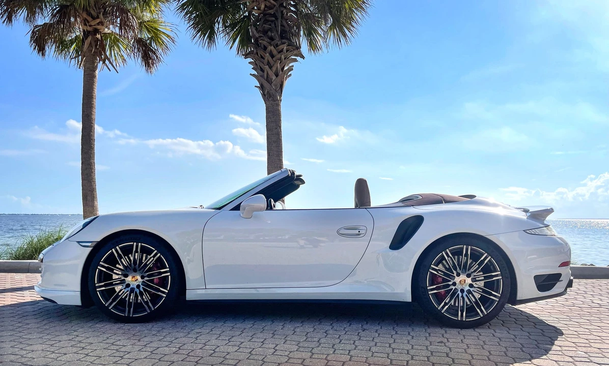 2015 Porsche 991 Turbo - Image 2 of 24