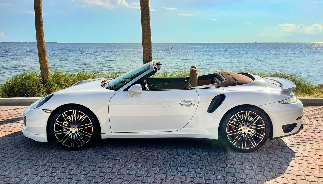 2015 Porsche 991 Turbo - Image 4 of 24