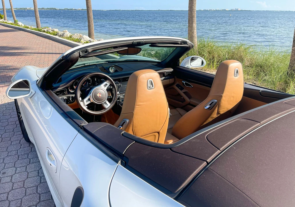 2015 Porsche 991 Turbo - Image 8 of 24