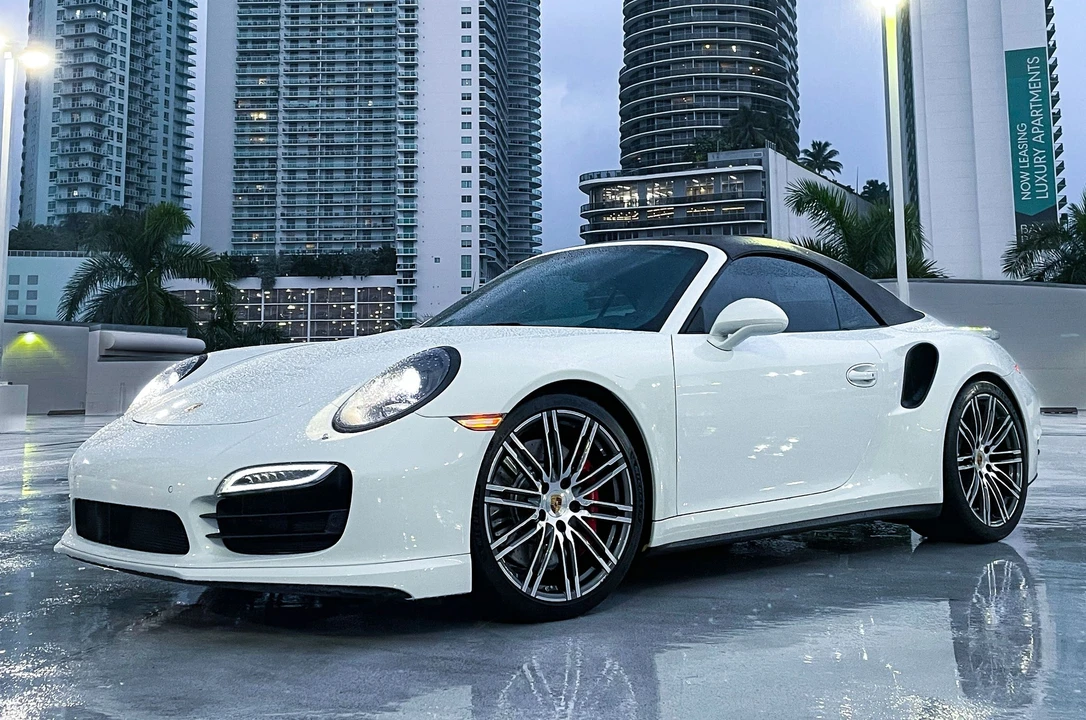 2015 Porsche 991 Turbo - Image 11 of 21