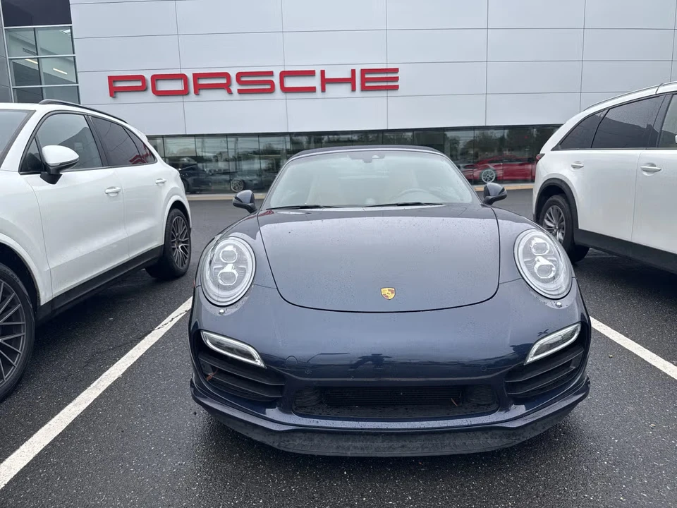 2015 Porsche 991 Turbo - Image 12 of 31