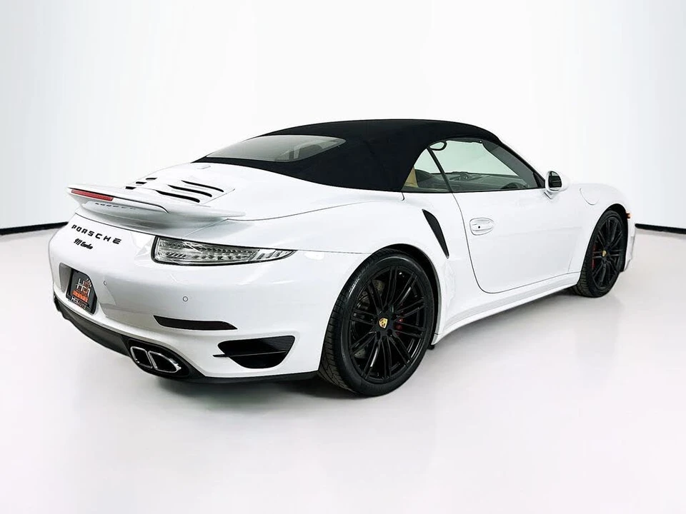 2015 Porsche 991 Turbo - Image 6 of 28