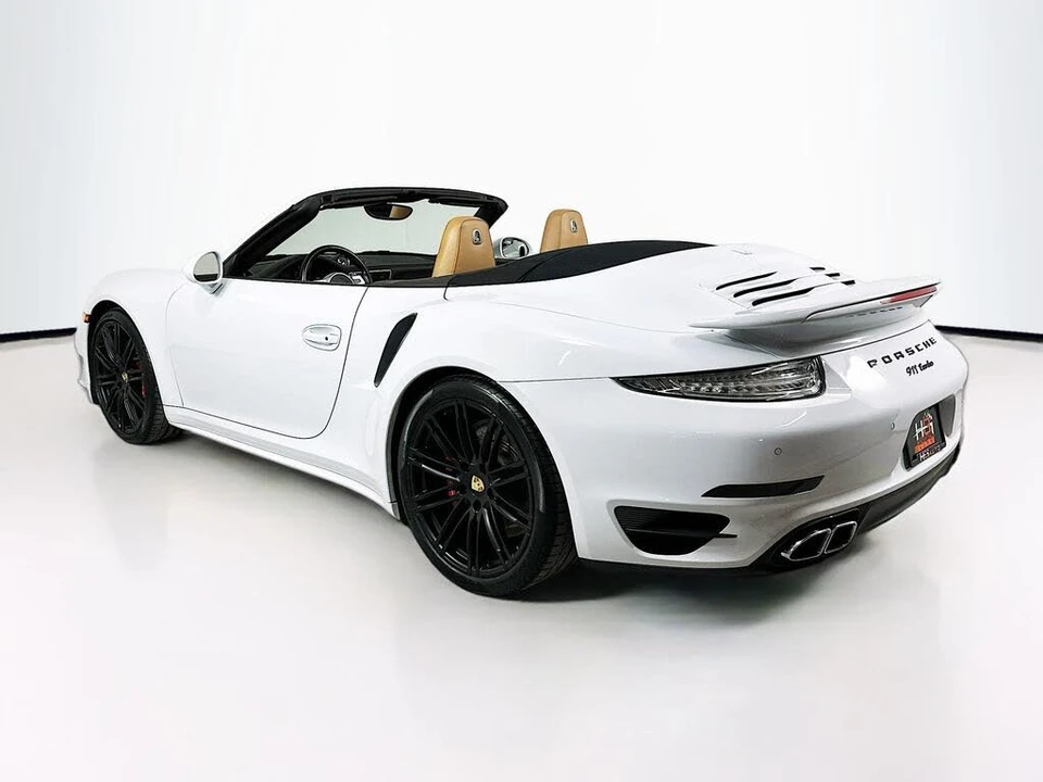 2015 Porsche 991 Turbo - Image 24 of 28