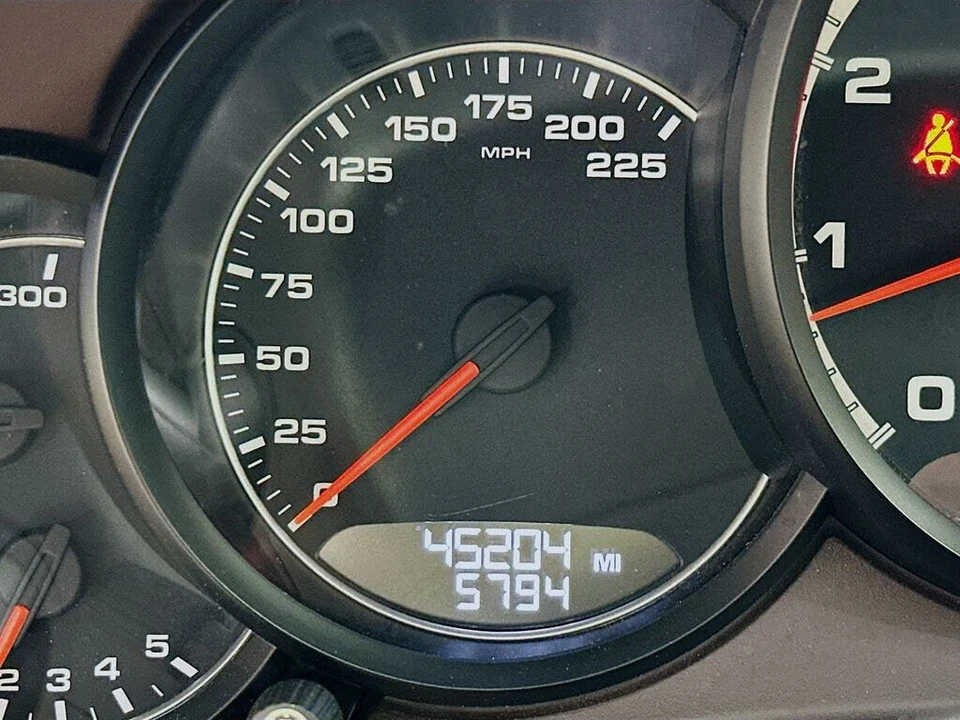 2015 Porsche 991 Turbo - Image 11 of 28