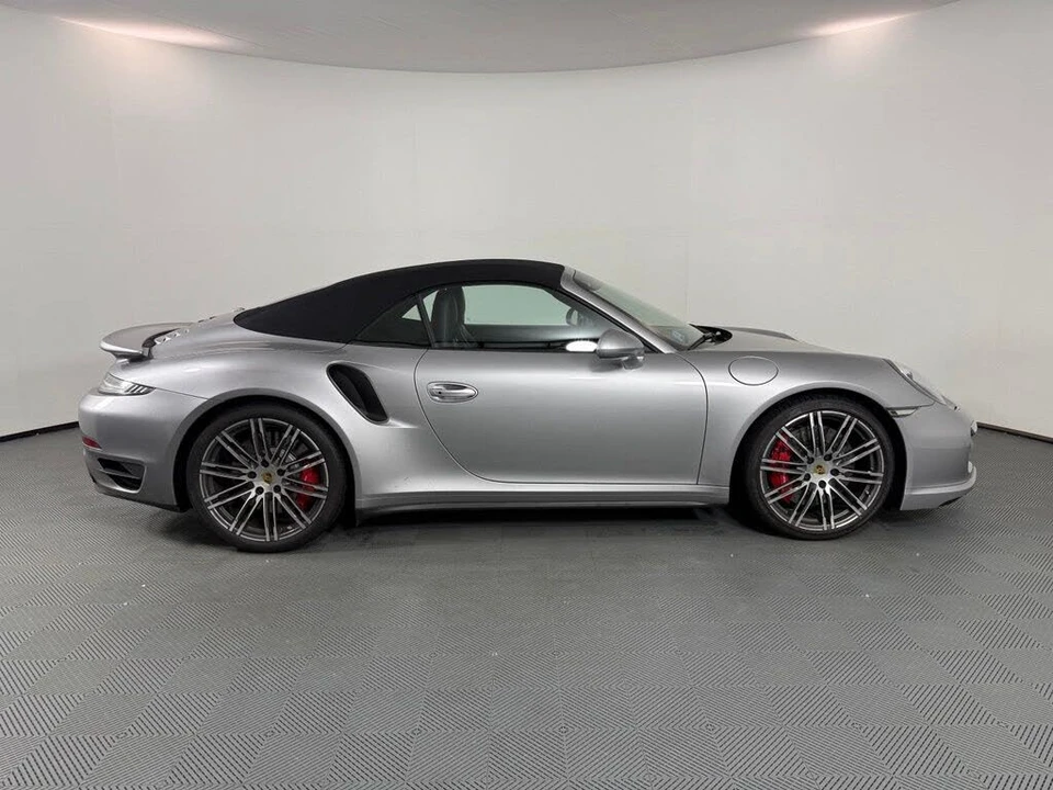 2015 Porsche 991 Turbo - Image 8 of 10