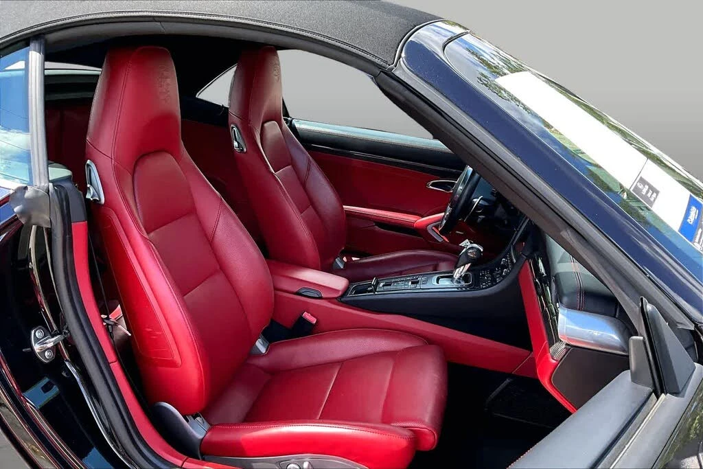 2015 Porsche 991 Turbo - Image 9 of 31