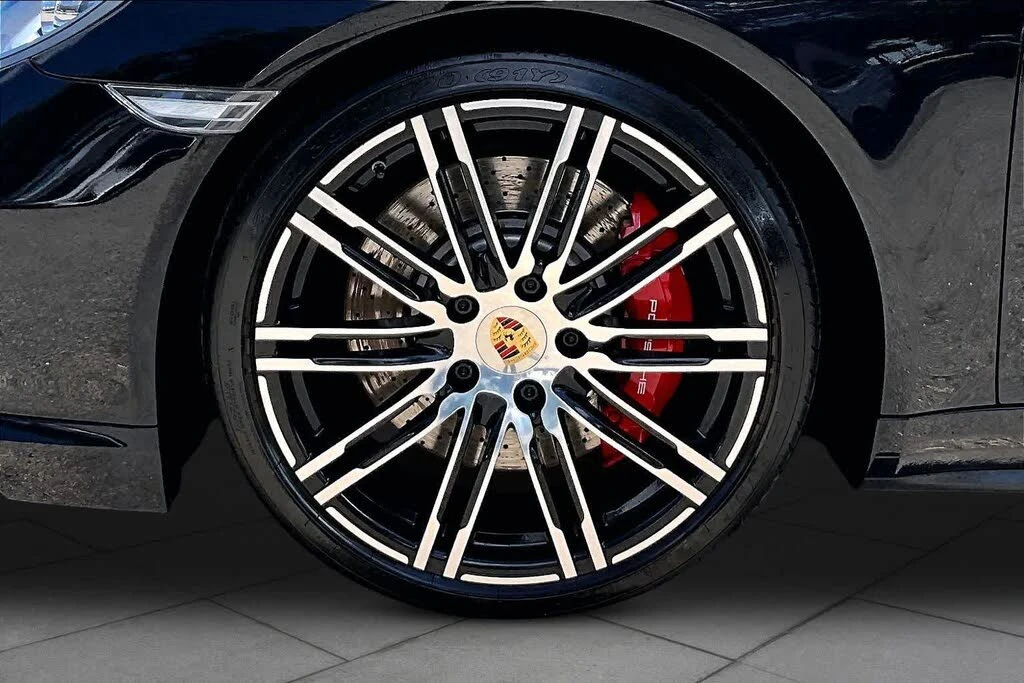 2015 Porsche 991 Turbo - Image 10 of 31