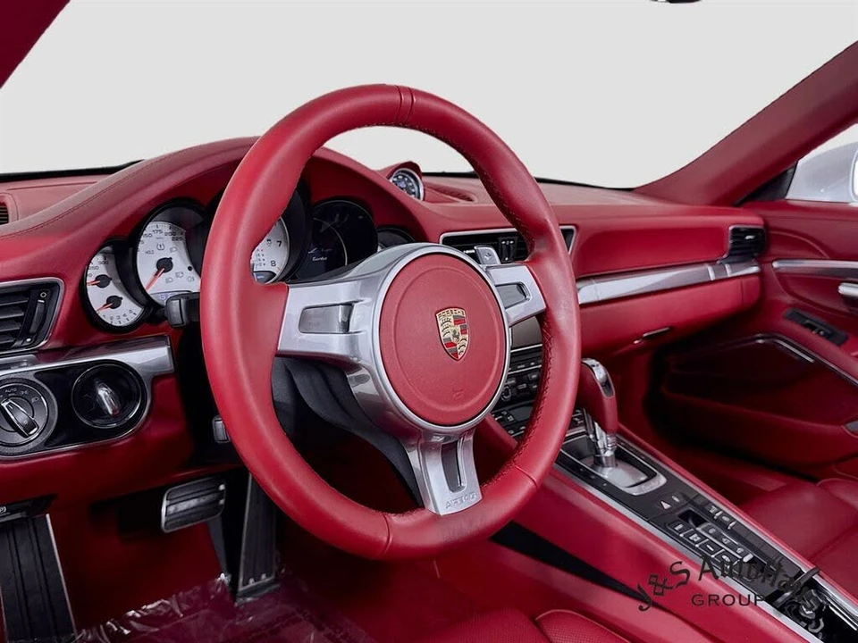 2015 Porsche 991 Turbo - Image 9 of 31