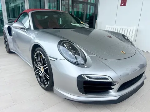 2015 Porsche 911 Turbo Cabriolet