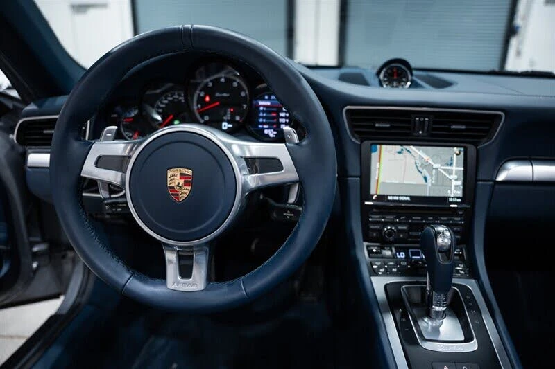 2015 Porsche 991 Turbo - Image 25 of 31