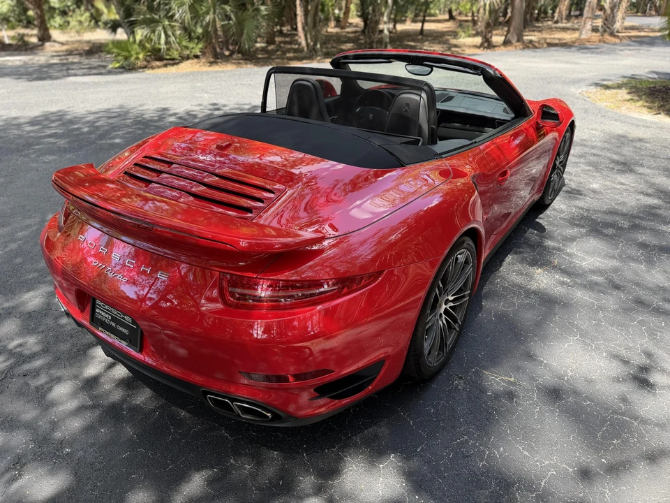 2015 Porsche 991 Turbo - Image 18 of 31