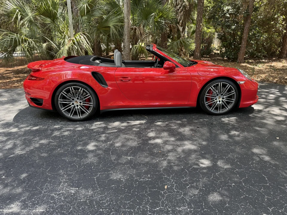 2015 Porsche 991 Turbo - Image 20 of 31