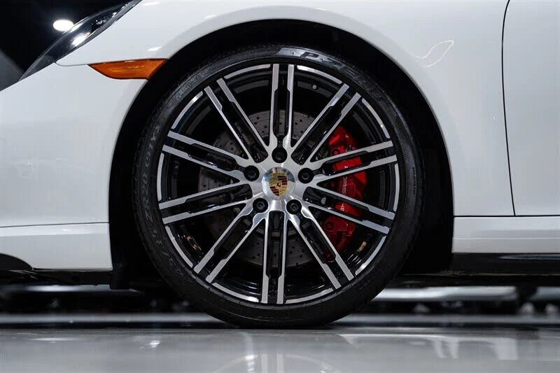2015 Porsche 991 Turbo - Image 12 of 31