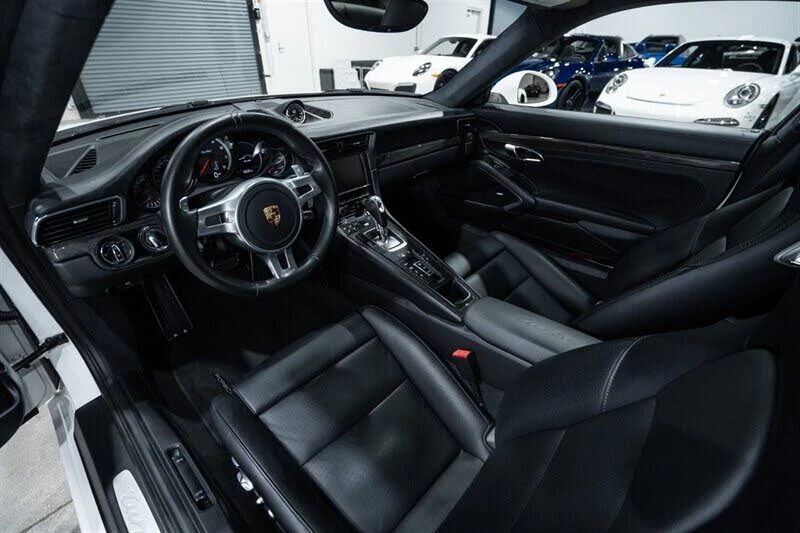 2015 Porsche 991 Turbo - Image 18 of 31