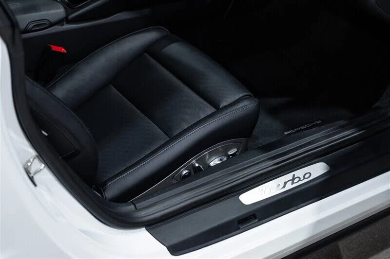 2015 Porsche 991 Turbo - Image 30 of 31